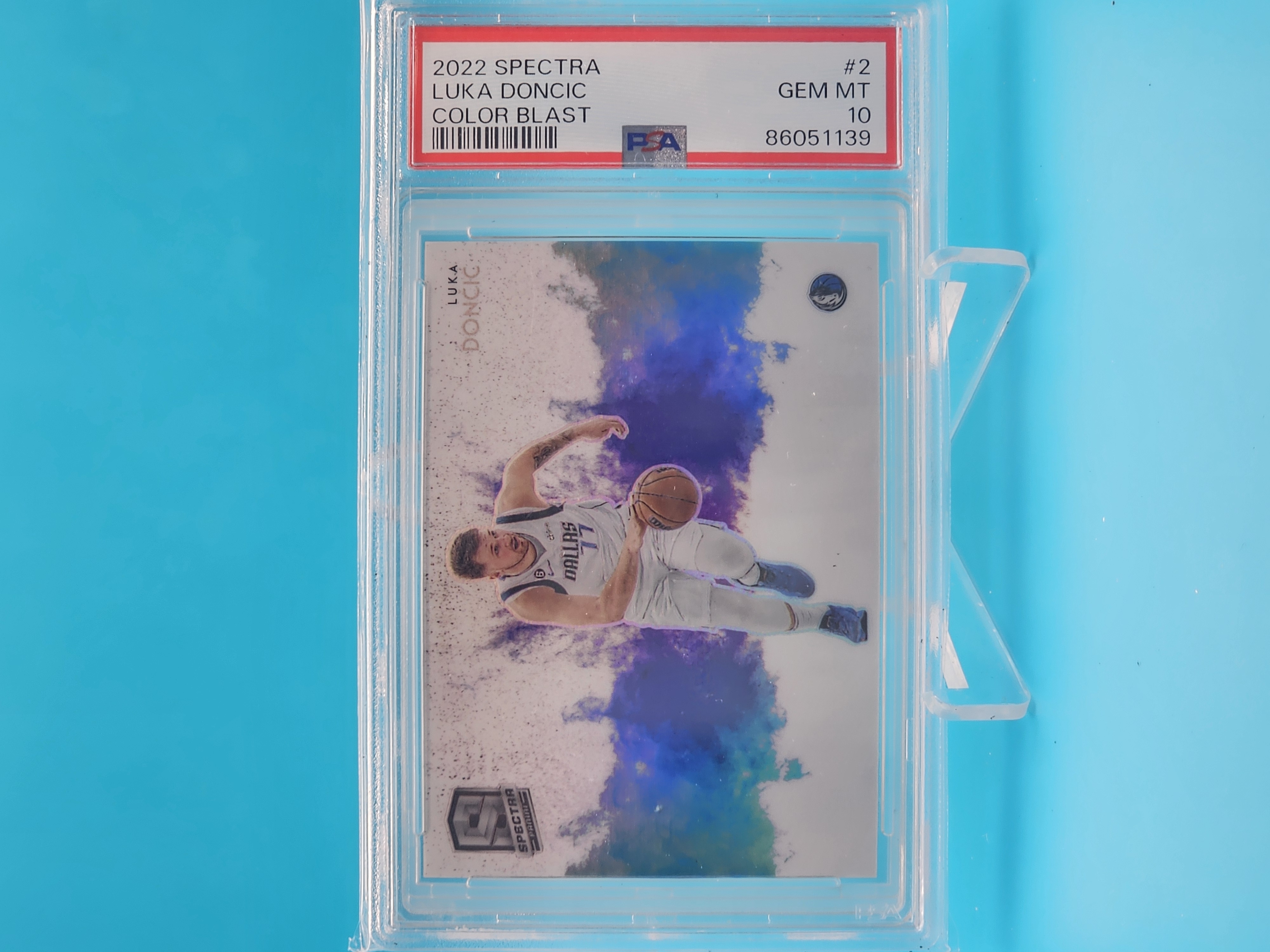 2022 Panini Spectra ColorBlast Luka Doncic PSA10 대표 이미지