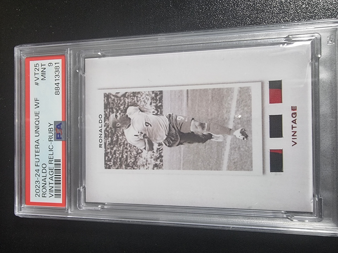 2023-24 Futera Vintage Relics Ronaldo 대표 이미지