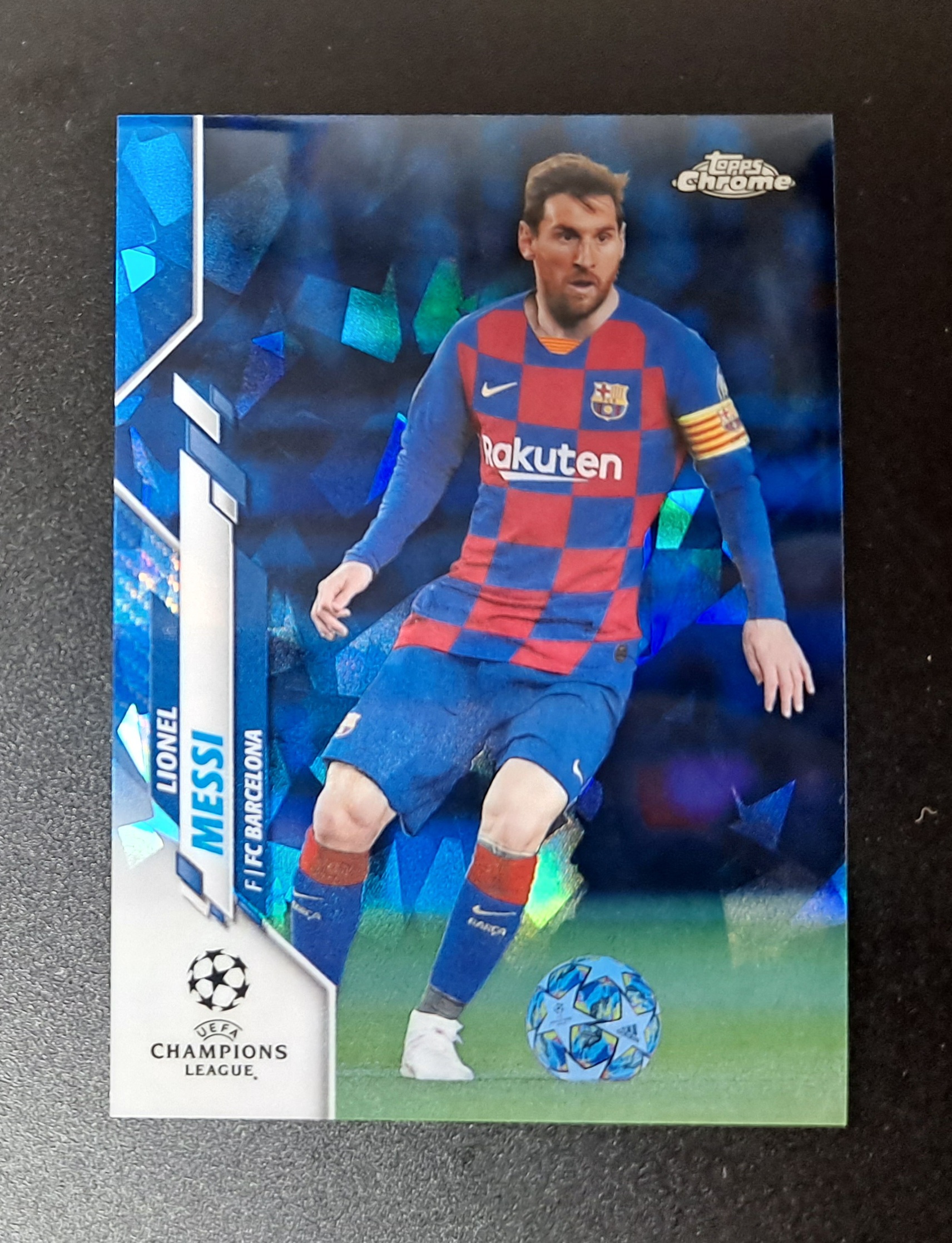 2019 Topps Chrome Uefa Sapphire Lionel Messi