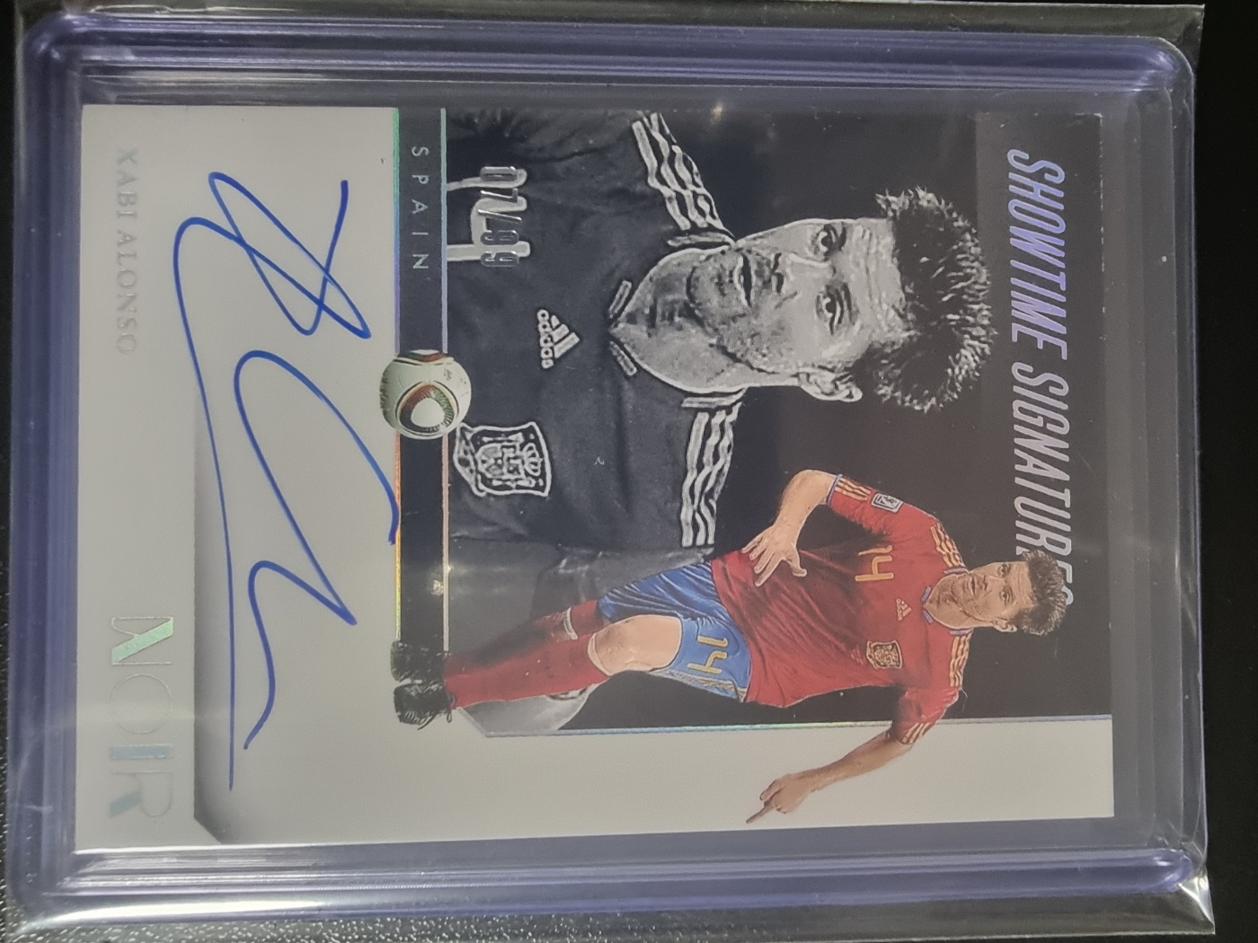 2024-25 Panini Noir Auto Xabi Alonso 대표 이미지